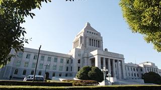 長谷川幸洋コラム第52回　集団的自衛権の見直し問題が触媒となる「与野党再編論」の現実