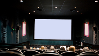 深刻化する映画館離れ…その背景にあるものとは？