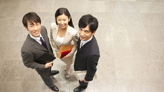 なかなかやりたいことが見つからないなら「人」の中にやりがいを見出すタイプかも