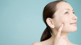初秋専用スキンケアで「夏バテ肌」を回復させよう！