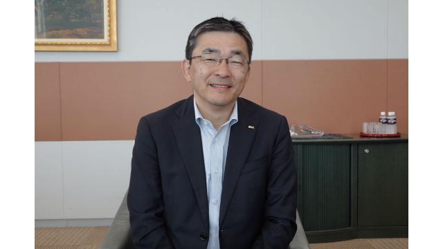 ドコモとauが2年縛り更新月拡大も「さほど影響なし」 石川 温の「スマホ業界新聞」Vol.286