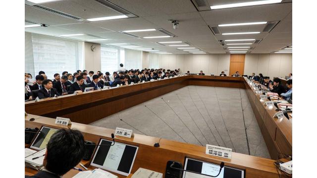 総務省の研究会が「端末購入補助の完全禁止」に本腰 石川 温の「スマホ業界新聞」Vol.300