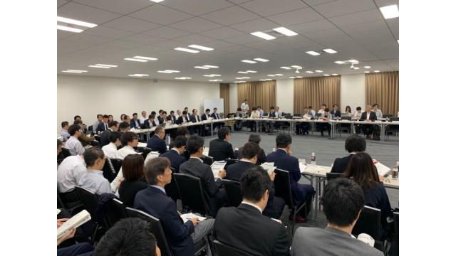 総務省がアンケートをもとに「解除料1000円」を密室で議論　石川 温の「スマホ業界新聞」Vol.328