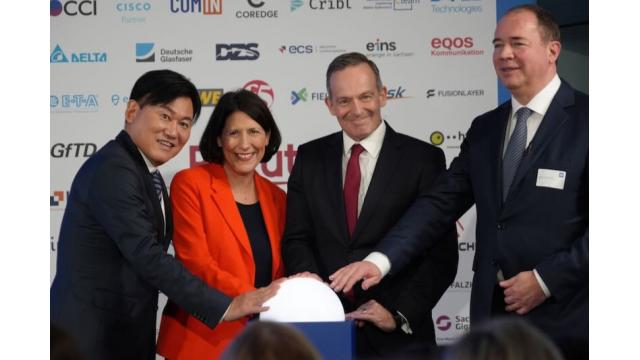 楽天シンフォニーが欧州初のO-RANを商用開始　石川 温の「スマホ業界新聞」Vol.543