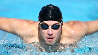 「プールでキャップ被るのかっこいい！」