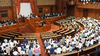 【馬】第三極の戦略分析、既存政党は手を拱（こまね）くままか。