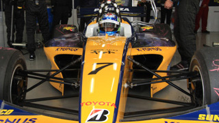 メンバーリスト、写真ギャラリーが出来ました。