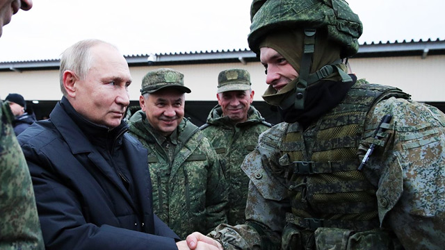 「プーチンの兵士」の阿鼻叫喚　装備は自腹、死傷率5割