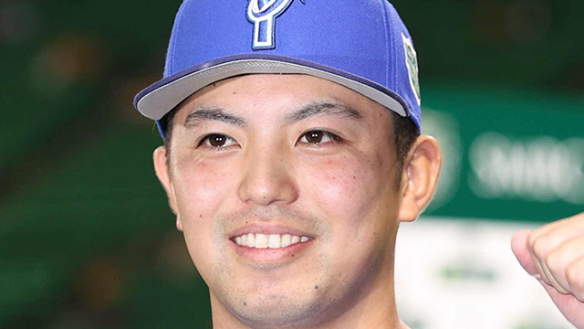 DeNA2億円エース 東克樹　超人気AV嬢と自主トレ不倫《スクープ撮》