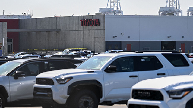 【自動車業界】トランプ関税でマツダ大ピンチ、スズキ快走、王者トヨタはどうなる？《8.1 トランプ不況がかやってくる》