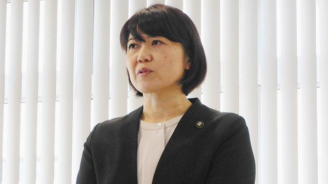 【ラブホ密会】小川晶・前橋市長の「少林少女時代」と“ブチ切れ” エッセイを発見した！