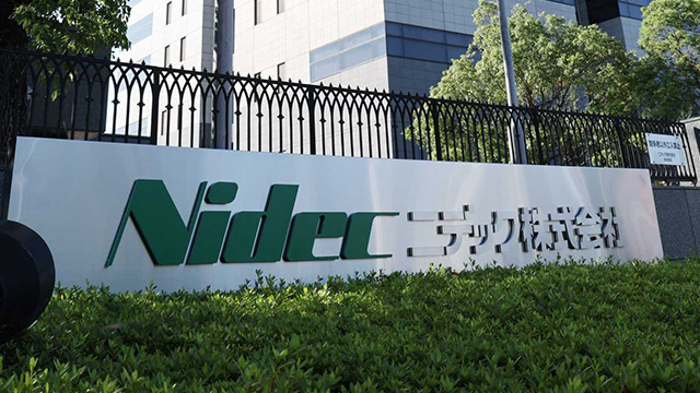 《ニデック1兆円損失》永守重信前代表の次男が企むファミリー“復権”