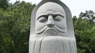 怪奇！ 岡山で発見された謎の石像群