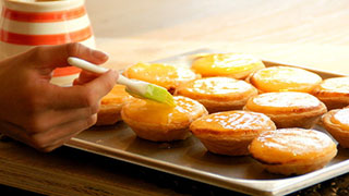 オシャレすぎる、鳥感満載のエッグタルト専門店。