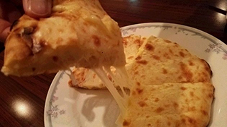 ここまで美味しくてはクルチャを注文するしかないぜ