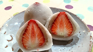 上品な甘さが美味！ういろ屋さんの絶品いちご大福