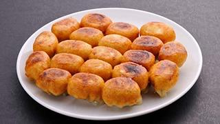 情熱てんこもり！こだわり満載の「情熱ギョーザ」
