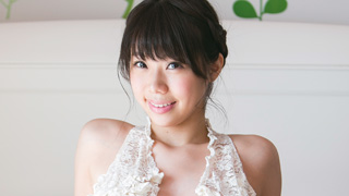 Hカップ美巨乳グラドル、鈴木ふみ奈の最新イメージ『僕だけのふみ奈先生』発売＆イベント情報!!