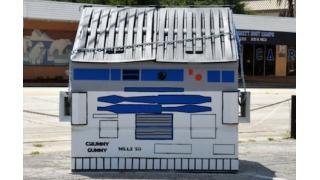 街のゴミ箱を「R2-D2」っぽくラクガキしたら好評すぎて観光名所になっちゃった