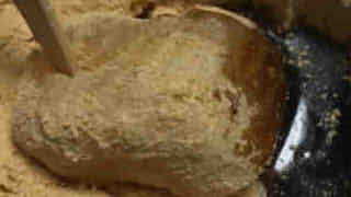 山梨県の銘菓 信玄餅をもらったぜ