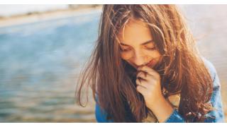 ペチャパイのせいで好きな人に振られ、胸の小ささに苦悩した私　[体験談]