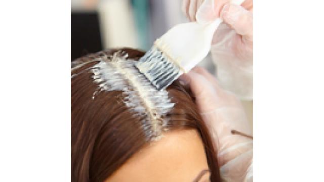 白髪染めの頻度はどのくらいが最適？メカニズムから説明！