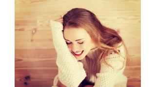 痛みもダウンタイムもなし。メスを使わないリフトアップ整形手術の方法3つ