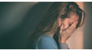 父の死をきっかけにどもりを発症。いじめられ続けた私の半生［体験談］（1/2）