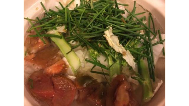 ぴの耳より情報 (11/10) 　一夜明けて。大江屋レシピは「ニラトマト湯豆腐」