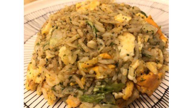 大江屋レシピ(109)　「オサポン酢レタスチャーハン」の巻