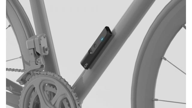 自転車に装着して走行データを測定するCerevo「XON RIDE-1」