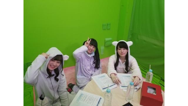 4/9（火）「ゲーがくTV！」リニューアル生放送！「ゲーがく女子のパジャマDEゲーム」本番前ショット！