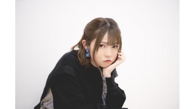 「峯田茉優は香里有佐と仲良くなりたい！」第4回　未公開写真集①