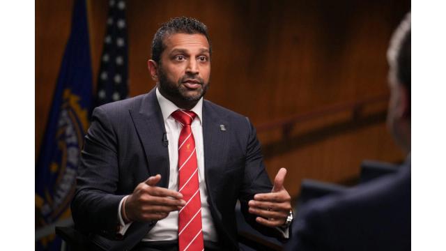 米国で行方不明児童6000人を発見　FBI長官が語る史上最大規模の救出