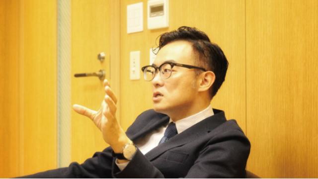 長谷川リョー『考えるを考える』 第3回 産業医・大室正志に聞く、