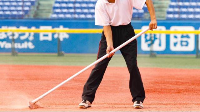 高校野球は「自分で掴み取る」ものではなく「させてあげる」もの？　食トレ・偵察・県外遠征の諸相｜中野慧