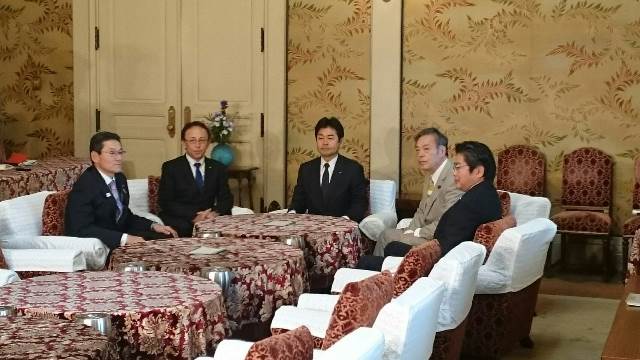 山本有二農林水産大臣不信任決議案提出　4野党国会対策委員長会談