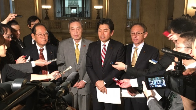 森友学園問題、参考人招致要求で合意 4野党国会対策委員長会談