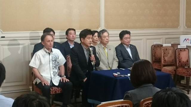 松野博一文部科学大臣不信任決議案提出