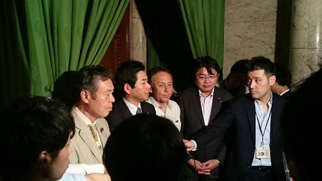稲田大臣罷免、臨時国会召集を要求　4野党国会対策委員長会談