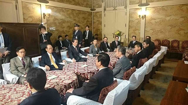 財務省文書改ざん疑惑、政府に強く抗議　6野党幹事長・書記局長会談