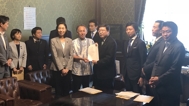 「会計検査院法及び予算執行職員等の責任に関する法律の一部を改正する法律案」「公文書改ざん防止法案」を衆議院に提出