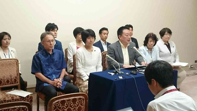 「児童福祉法及び児童虐待の防止等に関する法律の一部を改正する法律案」を衆議院に提出