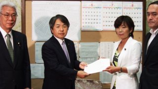 森ゆうこ代表代行、検察審査会法改正法案を参議院に提出