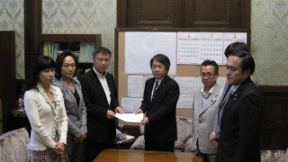 「原子力規制委員会設置法の一部を改正する法律案」はたともこ代表室政策担当幹事、参議院に提出