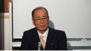 安全保障問題、米国に左右されず冷静に議論するべき