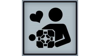 究極の萌えキャラ「コンパニオン・キューブ」のコスプレに挑む野郎たち