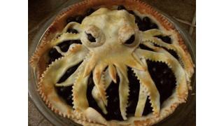 食卓へ這い寄る混沌「クトゥルフ・パイ」