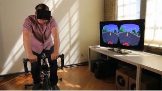 「Oculus Rift」と自転車を使用したレトロゲーム『ベーパーボーイ』への超本格的オマージュ