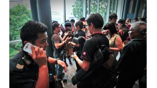 シンガポール発：コスプレイヤーの下乳がきっかけで警察が出動する騒ぎに!!